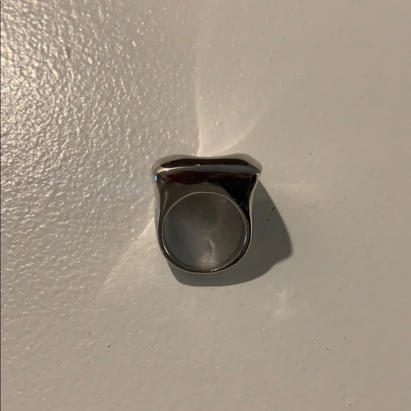 Silver Ring - Picture 7 of 16